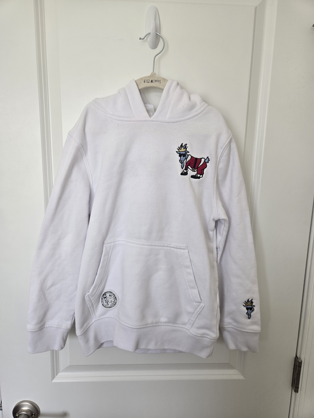 GOAT USA Santa GOAT White Sweatshirt Hoodie Youth Small